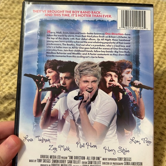 One Direction All For One DVD - Picture 2 of 3